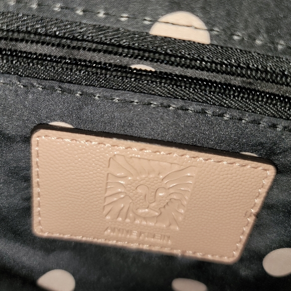 BRAND NEW Anne Klein Mauve Pink Dome Satchel - Picture 8 of 12